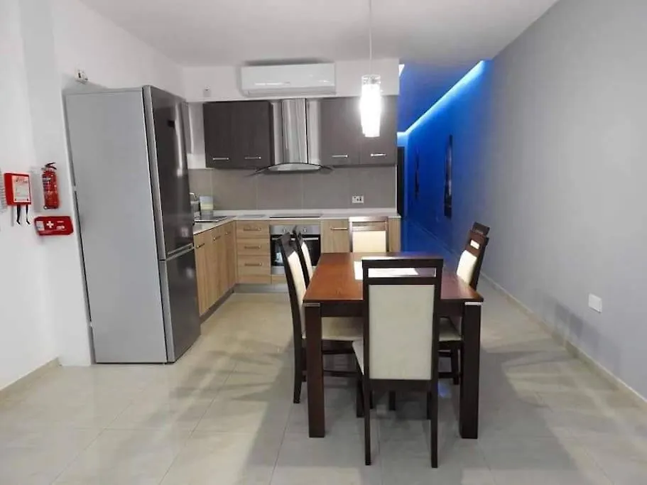 6Plus Whole Modern Luxury Apartment Central Located Gzira